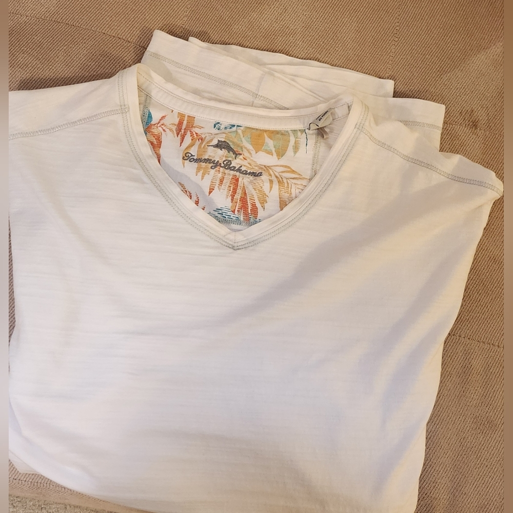 Tommy Bahama  white tee shirt with  patterned  accent  at neck